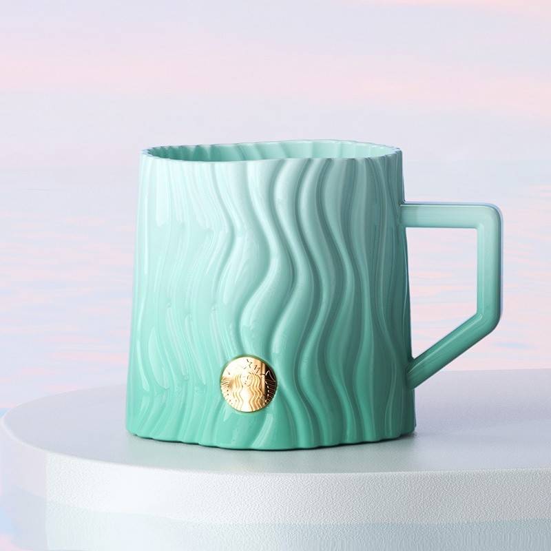 11179927星巴克绿色条纹浮雕款徽章马克杯
