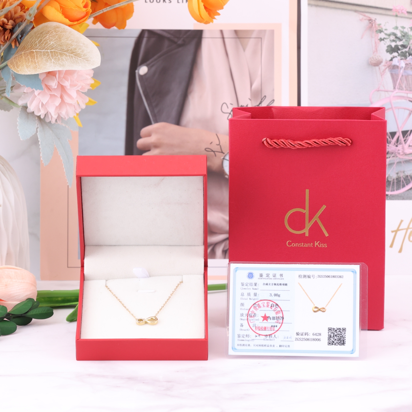 CK新品首饰系列项链《双环恋》南非钻石永恒爱意融入每一寸闪耀