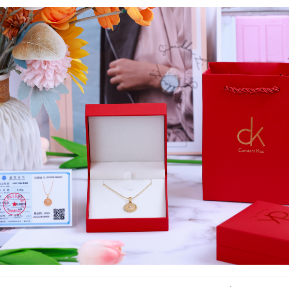 CK新品首饰系列项链《日光捕手》南非钻石晴天的光锁在颈间浪漫又治愈