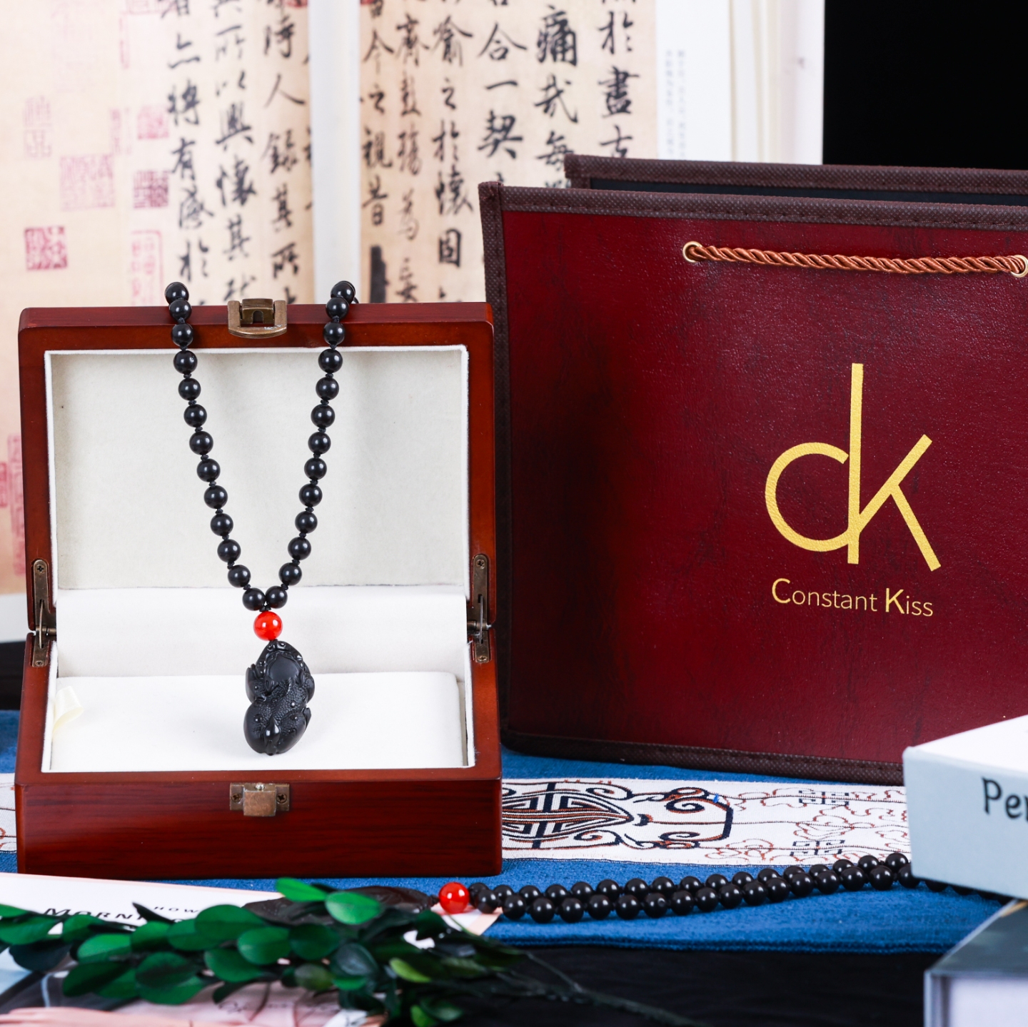 CK紫墨湘玉系列之墨影貔貅吊坠古韵与时尚共绽的诗意
