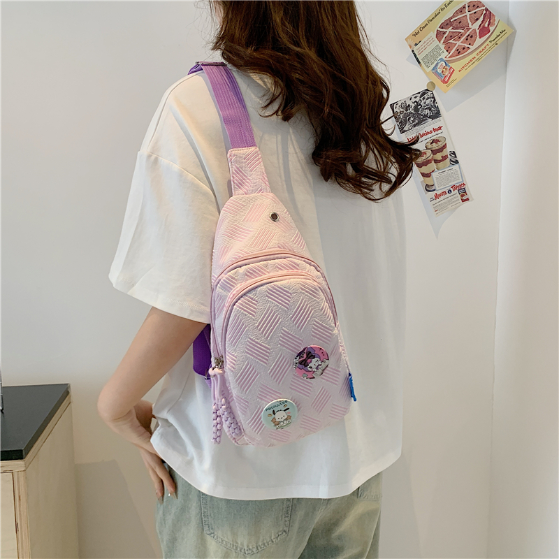 可爱轻便小众斜挎腰包韩系ins清新简约百搭小包包女森系少女胸包