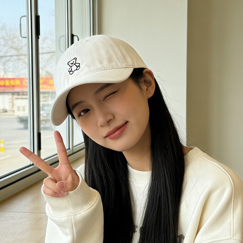 新款小熊刺绣棒球帽女夏季宽檐遮阳鸭舌帽百搭显脸小软顶防晒帽子