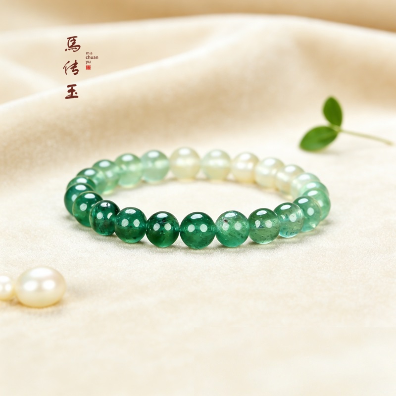 馬传玉 春色渐变绿草莓晶手串MCY227