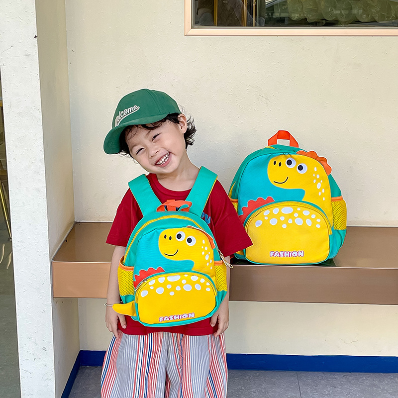 新款防走失儿童书包卡通恐龙幼儿园小朋友轻便双肩包男女孩旅行包
