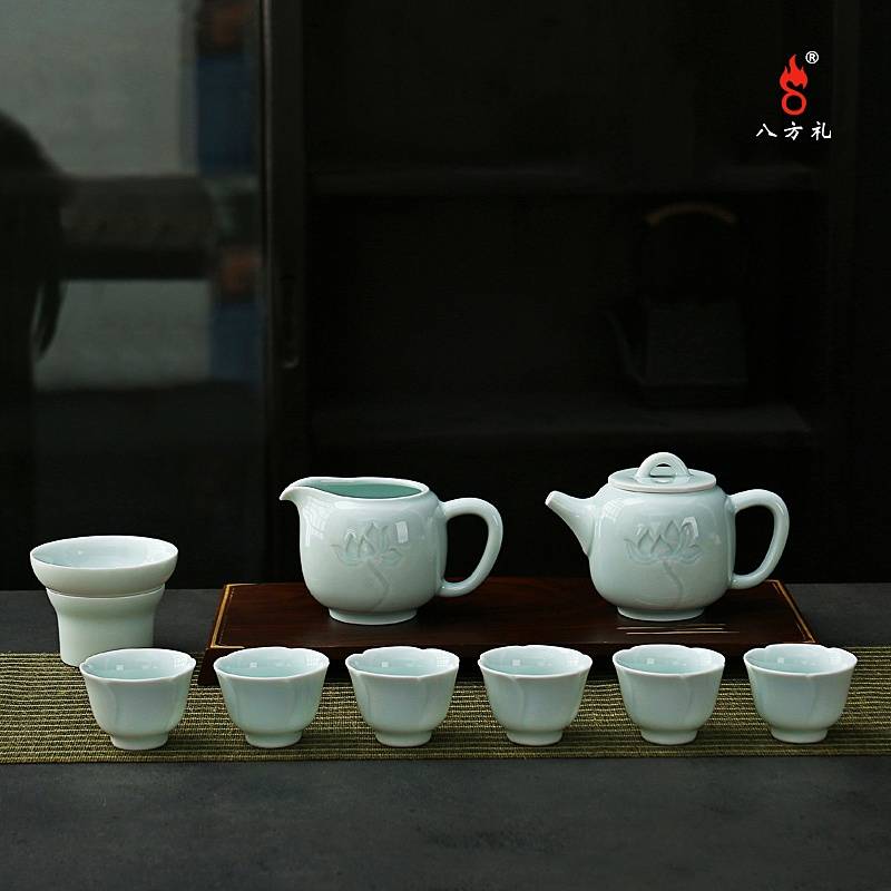 八方礼一路莲升10入茶具