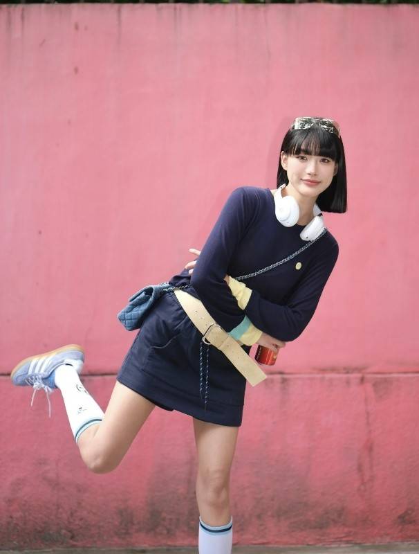 笑脸100%莱赛尔撞色针织长袖