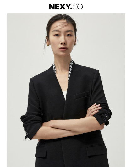 【三醋酸】春季商务通勤精致金属扣时尚拼接利落西装外套女