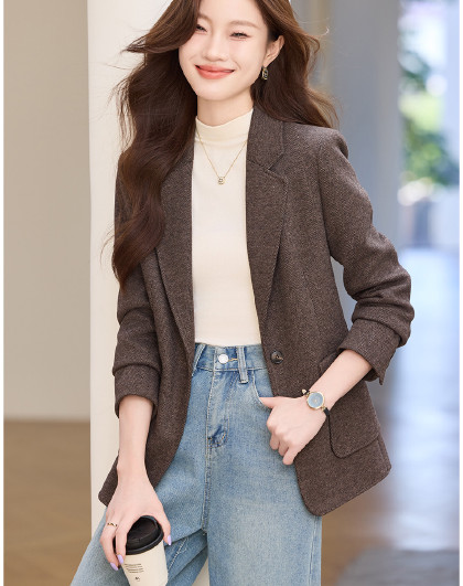 【自带气场】纯色毛呢西服奢华感气质穿搭2026春秋外套女